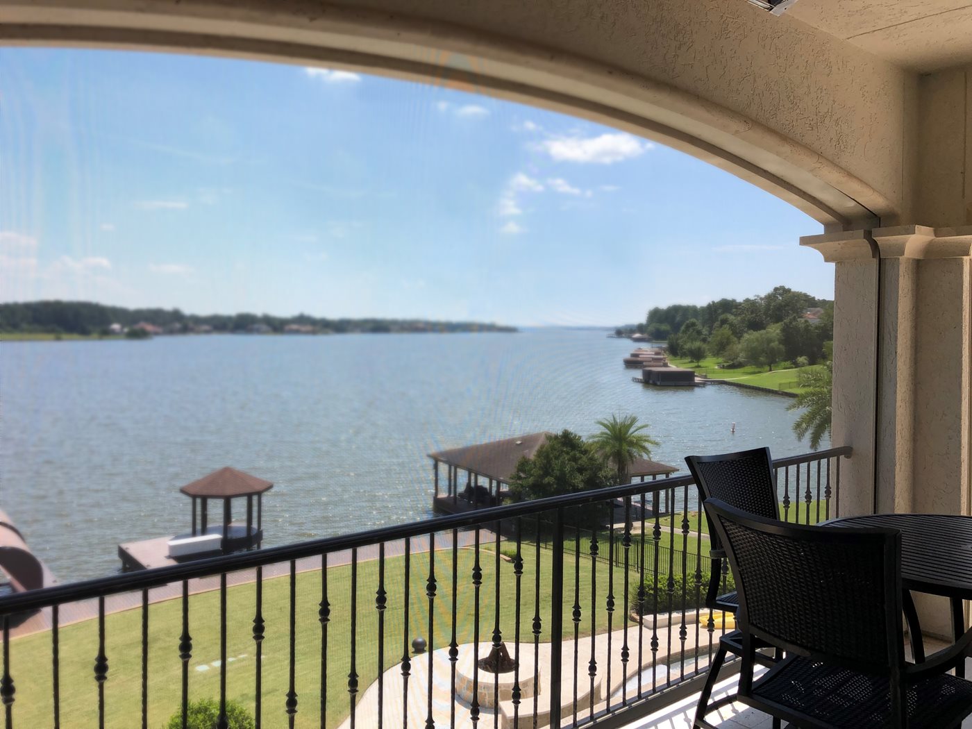 Conroe-Awning-Vista-LakeOverlook-2-ADJEC.jpg